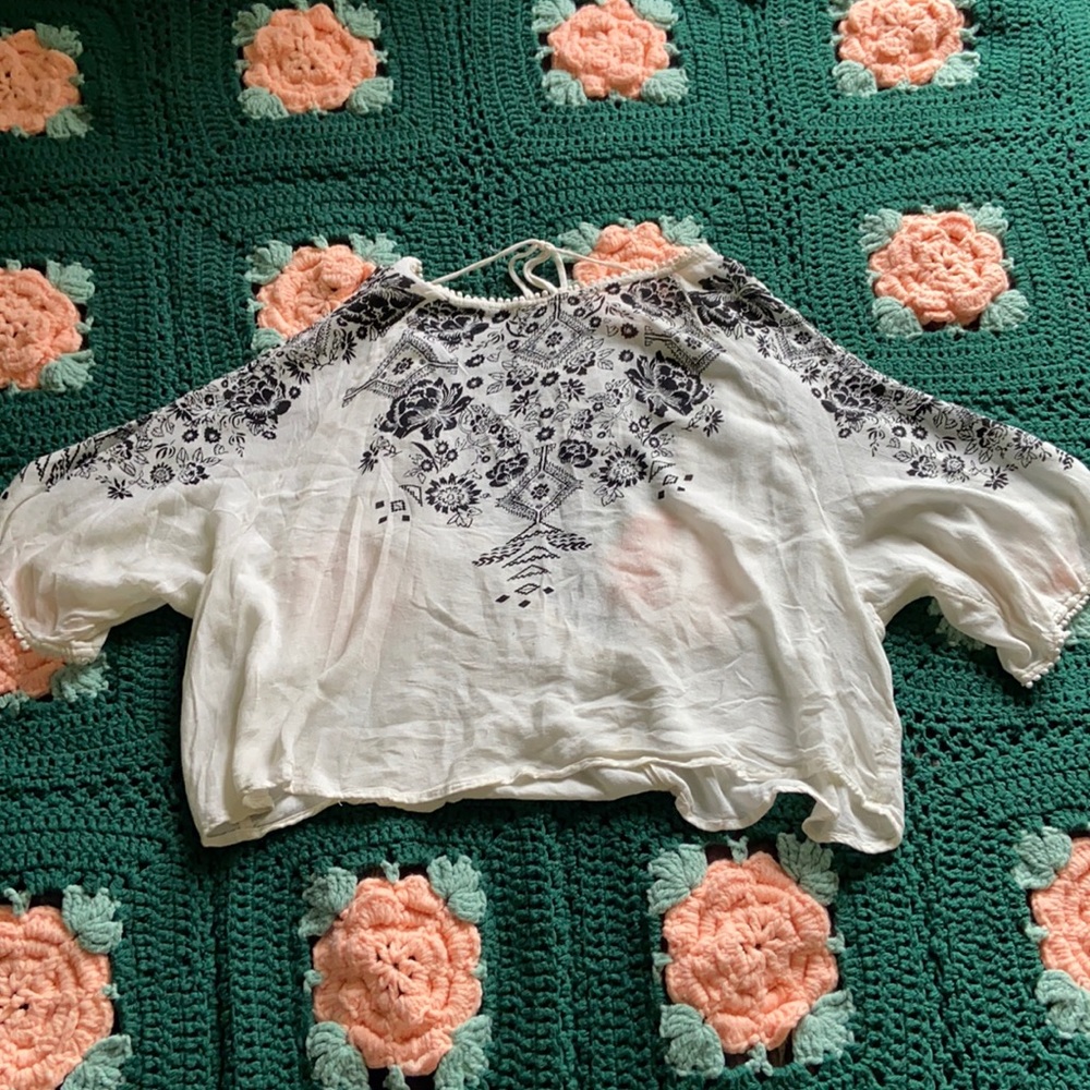 Urban outfitters boho top size M